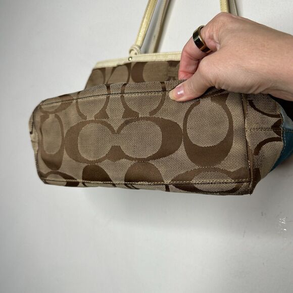 Coach Signature Multi-Color Leather Canvas Bag #10859 Clip Close Handle - Picture 7 of 14